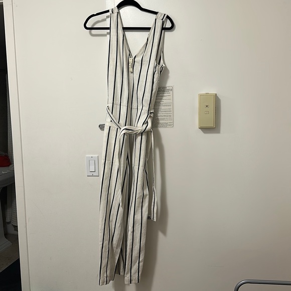 Madewell Size M Striped Jumpsuit Cropped Linen Blend Waist Tie Side Zip - Picture 2 of 6
